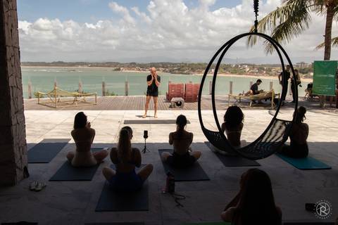 Aula Yoga - Hotel Pontal do Ubu, Guarapari, Espírito Santo'
