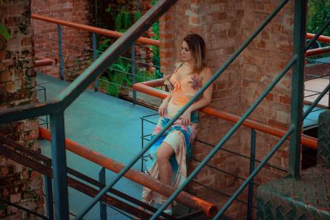 Ensaio fotográfico da Fernanda Cerdeira realizado no Parque das Ruínas, localizado no bairro Santa Thereza - Rio de Janeiro.'