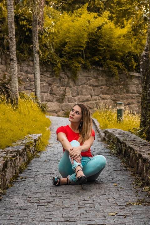 Ensaio fotográfico da Fernanda Cerdeira realizado no Parque das Ruínas, localizado no bairro Santa Thereza - Rio de Janeiro.'
