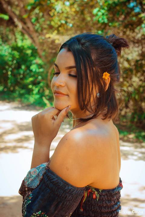 Ensaio fotográfico feminino Patricia Andrieta realizado em parceria com a loja Meraki Joalheria no Bosque da Barra - Barra da Tijuca RJ.'