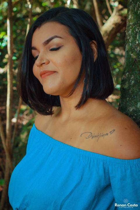 Ensaio fotográfico feminino Patricia Andrieta realizado em parceria com a loja Meraki Joalheria no Bosque da Barra - Barra da Tijuca RJ.'