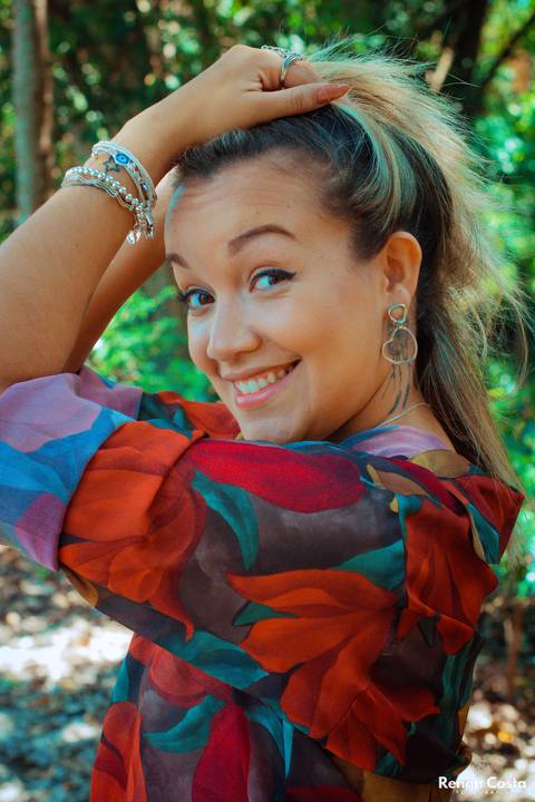 Ensaio fotográfico feminino Natália Gomes realizado em parceria com a loja Meraki Joalheria no Bosque da Barra - Barra da Tijuca RJ.'