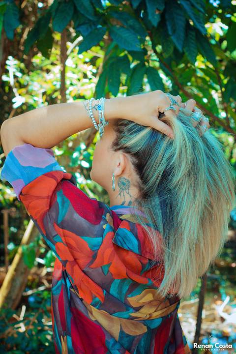 Ensaio fotográfico feminino Natália Gomes realizado em parceria com a loja Meraki Joalheria no Bosque da Barra - Barra da Tijuca RJ.'