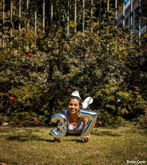 Ensaio feminino da Eliecy Ferreira, realizado na Praça do Pomar que fica localizada na Barra da Tijuca - Rio de Janeiro.'