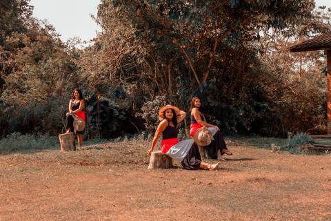 Ensaio feminino RJ
Bosque da Barra
Foto criativa no bosque
Como fazer foto com tres imagens da mesma pessoa'