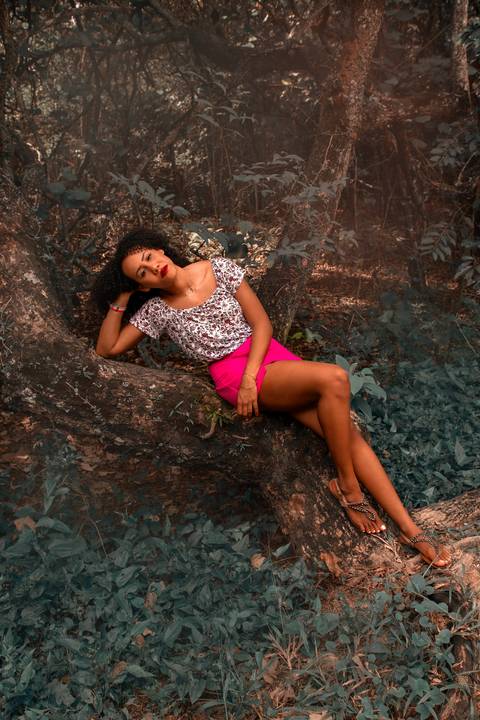 Ensaio feminino no Bosque da Barra, localizado na Barra da Tijuca RJ.'