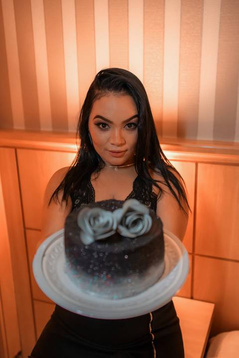 Ensaio sensual feminino da Caroline Silva no Hotel Astoria Palace - Copacabana RJ.'