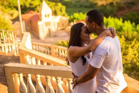 ensaio casal na igreja'