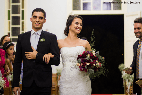 irmao levando a noiva ao altar'