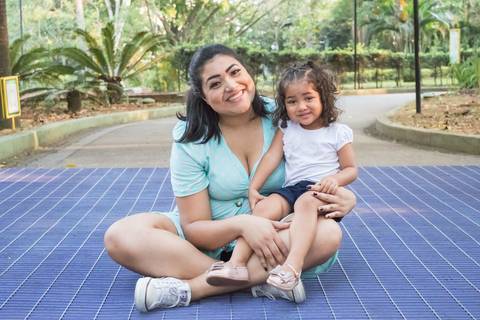 Fotografia de família, Ana Beatriz Fotografia, Parque Rafael Lazzuri, Ensaio em São Bernardo do Campo, Ensaio infantil, Foto de Criança, Bebe menina, Foto mãe e filha, Mãe e filha, Mãe de menina, Ensaio mãe e filha, look mãe e filha'