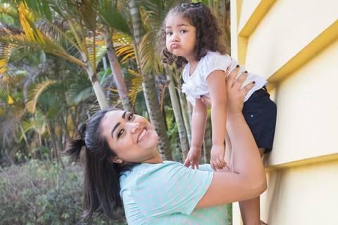 Fotografia de família, Ana Beatriz Fotografia, Parque Rafael Lazzuri, Ensaio em São Bernardo do Campo, Ensaio infantil, Foto de Criança, Bebe menina, Foto mãe e filha, Mãe e filha, Mãe de menina, Ensaio mãe e filha, look mãe e filha'