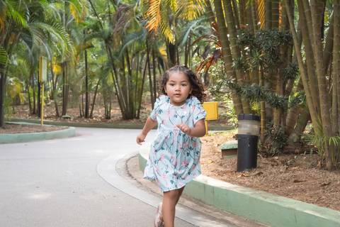 Fotografia de família, Ana Beatriz Fotografia, Parque Rafael Lazzuri, Ensaio em São Bernardo do Campo, Ensaio infantil, Foto de Criança, Bebe menina'