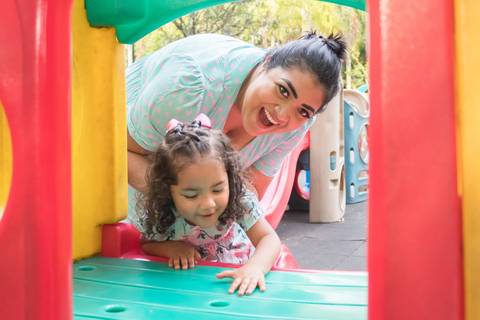 Fotografia de família, Ana Beatriz Fotografia, Parque Rafael Lazzuri, Ensaio em São Bernardo do Campo, Ensaio infantil, Foto de Criança, Bebe menina, parquinho'
