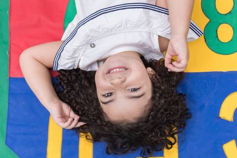 Ensaio fotográfico de família, Parque Celso Daniel, Santo André, 2020, Ana Beatriz Fotografia, mãe, pai e filha'