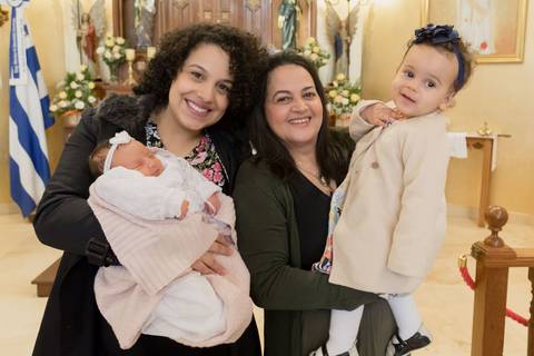 Batizado de bebê na Igreja Católica Paróquia Rainha Santa Isabel de Portugal'