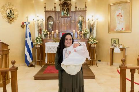 Batizado de bebê na Igreja Católica Paróquia Rainha Santa Isabel de Portugal'