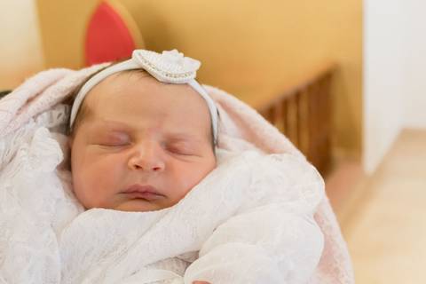 Batizado de bebê na Igreja Católica Paróquia Rainha Santa Isabel de Portugal'