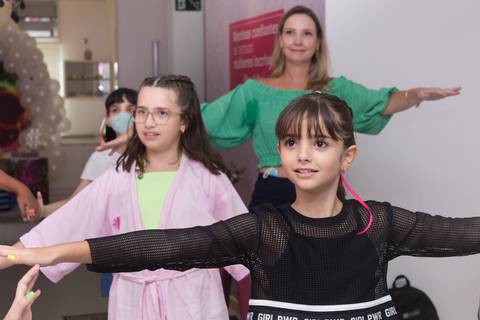 Festa infantil de menina do Spa com as amigas; salão pink party; São Paulo; Ana Beatriz Fotografia; festa de 10 anos; fotografia'