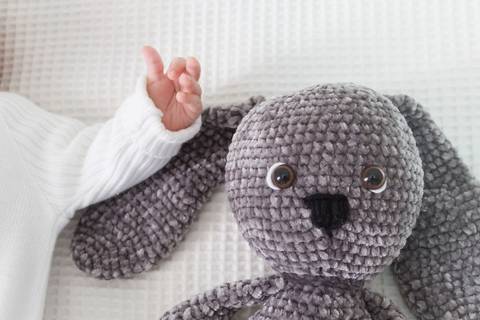 Ensaio de bebê lifestyle em casa; São Paulo; Ana Beatriz Fotografia; 2 meses; família; foto de família'