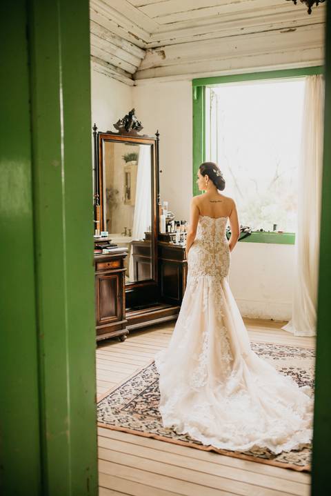 wedding dress'