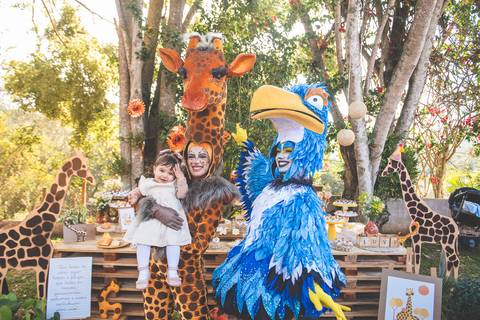 PERSONAGENS VIVOS DA LARA KIDS PRODUÇÕES DE TAUBATÉ'