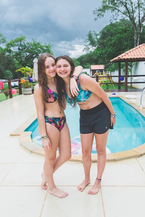 FESTA DE DEPUTANTE DE 15 ANOS'