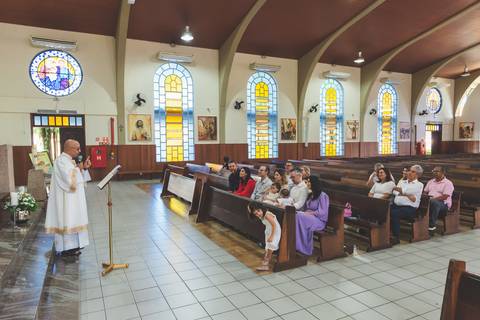 BATIZADO NA SAGRADA FAMILIA'