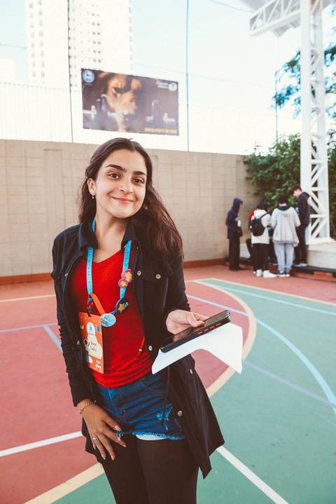 FOTOGRAFIA EM ESCOLA EM SJC'