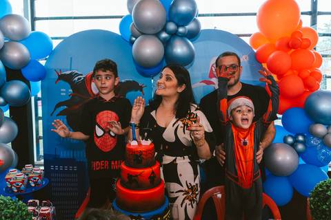 FESTA COM O TEMA HOMEM ARANHA'