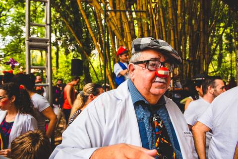 FOTOS NO VICENTINA ARANHA EM SÃO JOSÉ DOS CAMPOS'