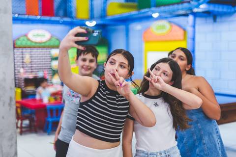 FOTOGRAFO FESTA 11 ANOS'