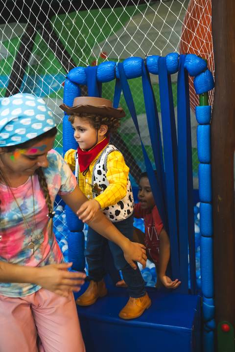 FOTÓGFO PARA ANIVERSÁRIO DE CRIANÇA'