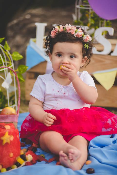 Diversas frutas decoram o ensaio smash the fruit em sjc numa tarde inesquecível'