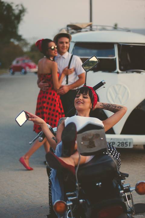 Observando pelo espelho'