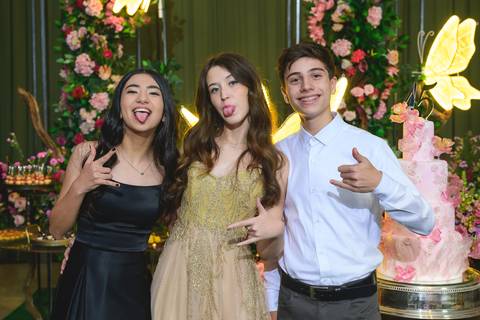 FOTOGRAFO PARA 15 ANOS EM SÃO JOSE DOS CAMPOS'