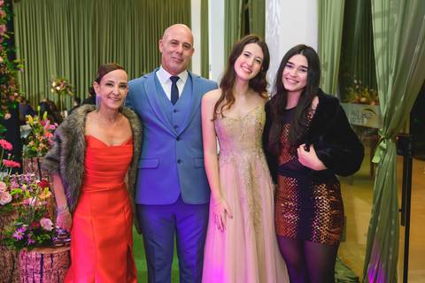 FOTOGRAFO PARA 15 ANOS EM SÃO JOSE DOS CAMPOS'