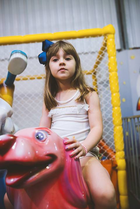 Menina bonita não paga'