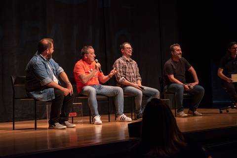 exibição do documentário “Você Não Sabe Quem Eu Sou”, sobre a história do vocalista Nasi'