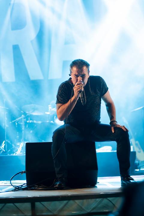 Nasi e Edgard Scandurra apostam no lirismo do Ira'