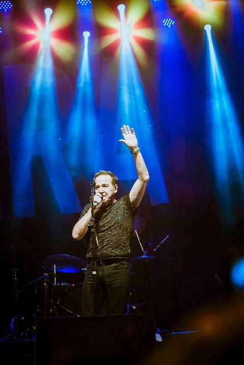 Clássicos da banda IRA como “Flores em Você”, “Flerte Fatal” e “Núcleo Base”'