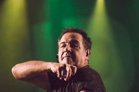 Vocalista NASI pela Fotografia de Marcio Janousek '