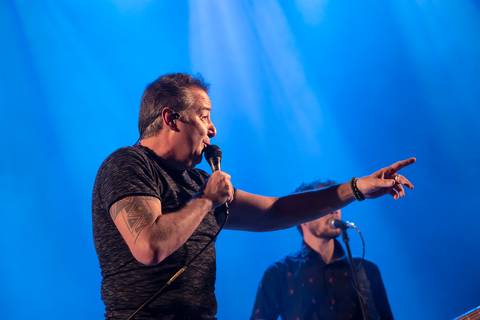 um show do IRA de intensidade roqueira muito grande'