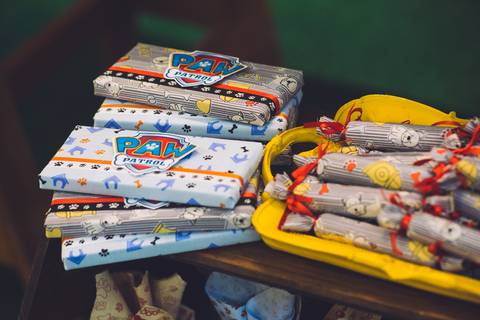 deliciosas guloseimas para turma toda'