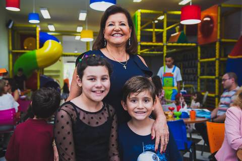 retrato no bufet QuebraCabeça em SJCampos'