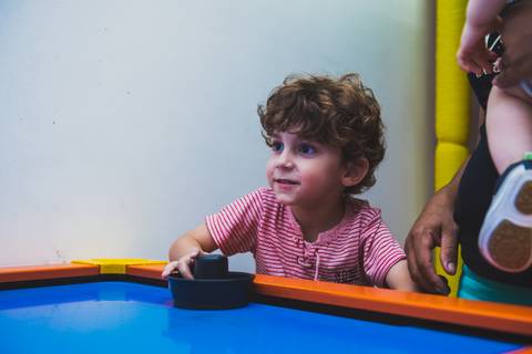 Jogador profissional de jogos do Buffet infantil em sjc'