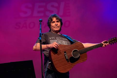 Voa Bicho – Telo Borges e Márcio Borges'