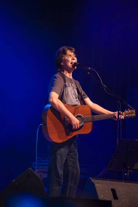 Show ao vivo em são José dos Campos registrado pelo fotógrafo Marcio Janousek'