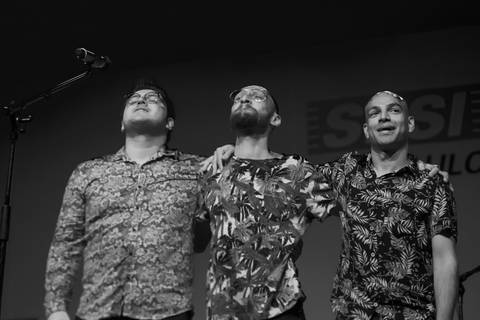 Ficha técnica
Contrabaixo: Sidney Filho ,voz e '