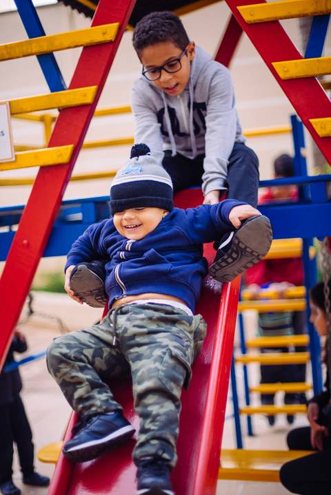 Hora de escorregar e ser feliz'