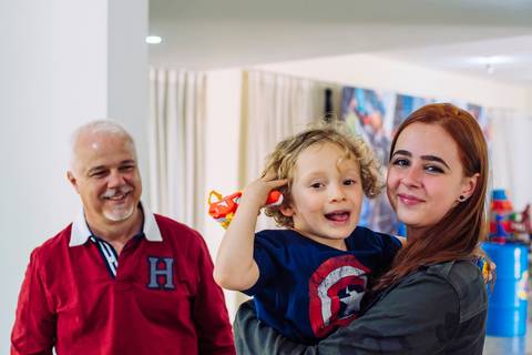 Ganhando um abraço da tia'